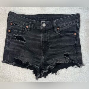 American Eagle Distressed Next Level Stretch High Rise Shorties / Size 8